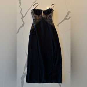 Brand new sexy Rosabelle midi dress